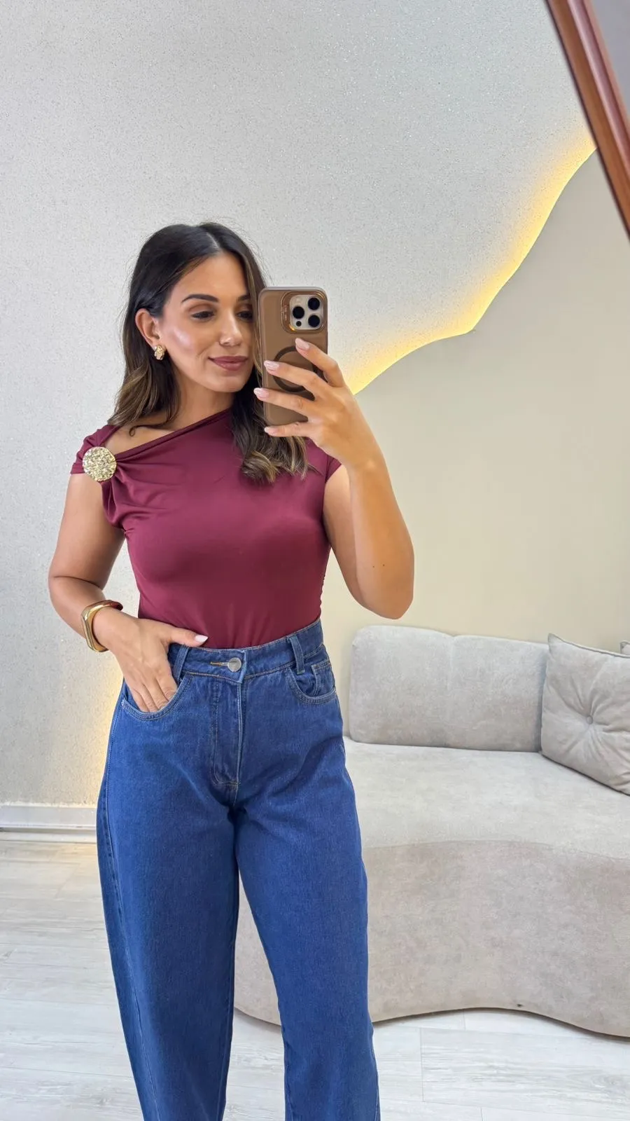 Imagem secundária de Blusa detalhe orgânico 