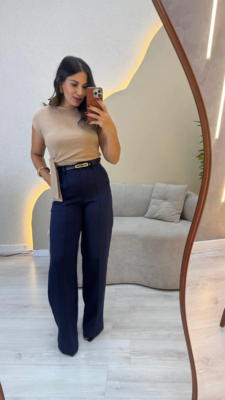 Calça alfaiataria azul marinho
