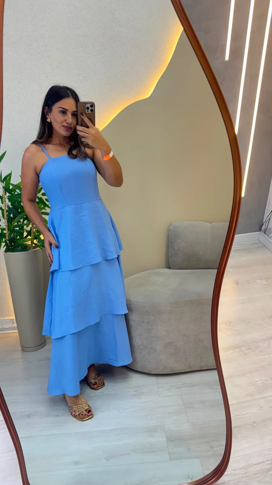 Imagem secundária de Vestido Longo em camadas