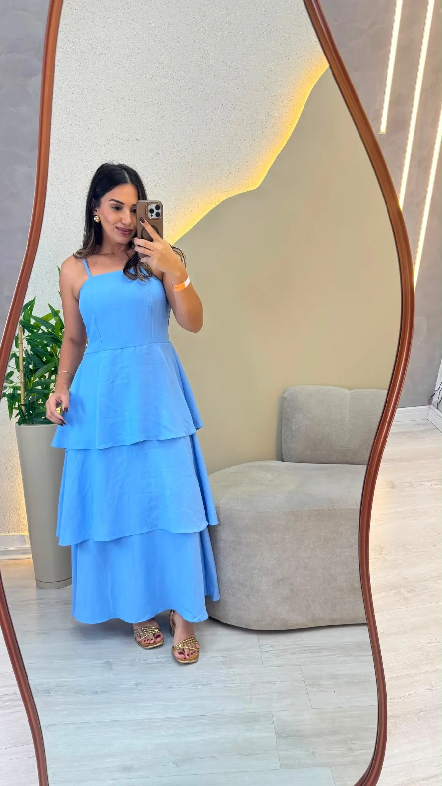 Imagem principal de Vestido Longo em camadas